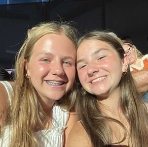 Meet your Posher, Courtlynn